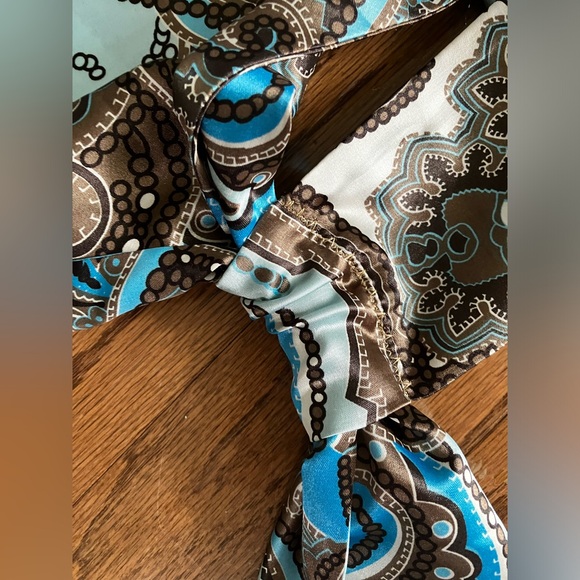 Neckwear/scarf turquoise brown blue white tan colors, various options to wear - Picture 2 of 6